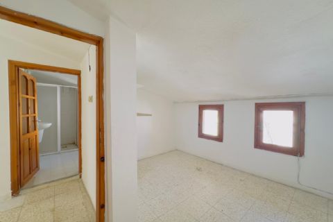 KARİZMA'DAN KÖŞE BAŞI HAVUZLU KOMBİLİ 5+1 TRİPLEKS VİLLA