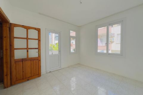 KARİZMA'DAN KÖŞE BAŞI HAVUZLU KOMBİLİ 5+1 TRİPLEKS VİLLA