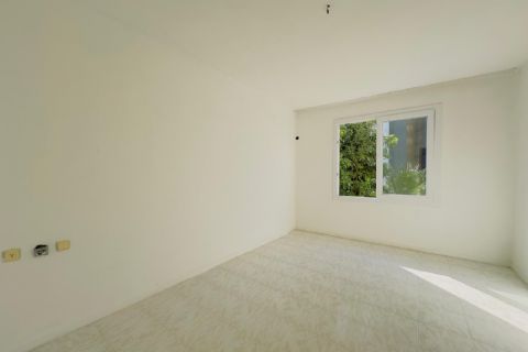 KARİZMA'DAN KÖŞE BAŞI HAVUZLU KOMBİLİ 5+1 TRİPLEKS VİLLA