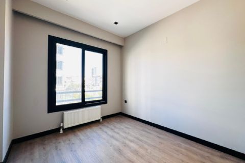 KARİZMA'DAN KUYULUKTA PRESTİJLİ SİTEDE YATAY MİMARİ 2+1