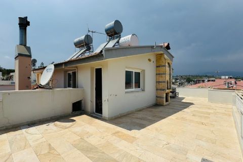 KARİZMA'DAN KUYULUKTA SİTE İÇERİSİNDE HAVUZLU TRİPLEKS VİLLA