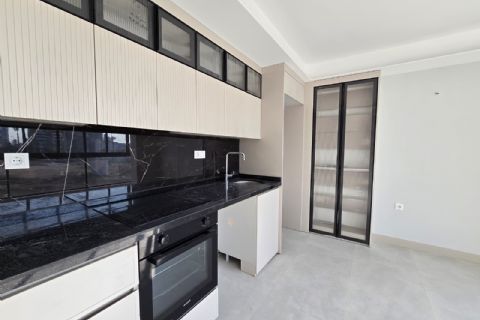 KARİZMA'DAN KUZEYKENT'TE  OTOBANA YAKIN DONANIMLI SİTE İÇİNDE 1+1