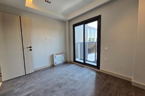 KARİZMA'DAN KUZEYKENT'TE  OTOBANA YAKIN DONANIMLI SİTE İÇİNDE 2+1