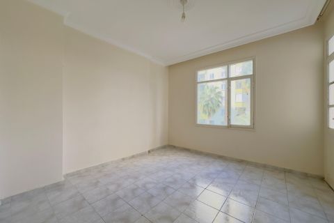 KARİZMA'DAN LİMON CAD ÜZERİNDE GENİŞ FERAH 3+1