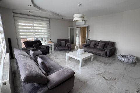 KARİZMA'DAN LİMONLUK MH DE HAVUZLU SİTE İÇİ MASRAFSIZ 3+1