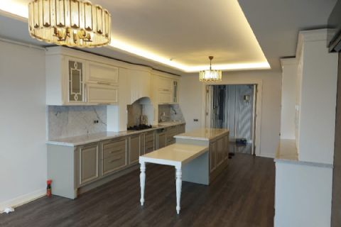 KARİZMA'DAN LİMONLUKTA 5+1 DAİRE