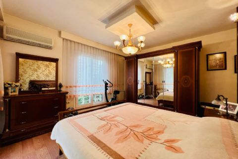 KARİZMA'DAN LİMONLUKTA CEPHELERİ AÇIK GENİŞ HAVUZLU 4+1