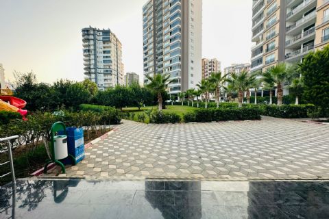 KARİZMA'DAN LÜKS SİTE İÇİ AQUAPARKLI GENİŞ 4+1