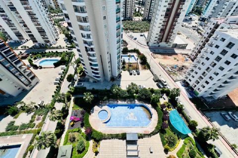 KARİZMA'DAN MARKA CİTY DE BAĞIMSIZ MUTFAK 4+1