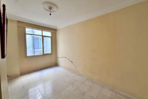 KARİZMA'DAN MEDİCAL HAS.KARŞISI ARA KAT CAZİP 3+1