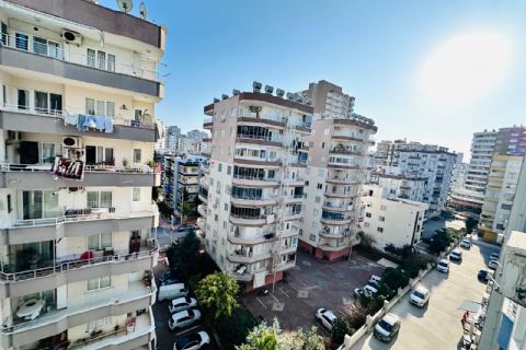KARİZMA'DAN MEDİCAL HAS.KARŞISI ARA KAT CAZİP 3+1