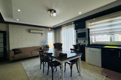 KARİZMA'DAN MENDERES MAH GENİŞ CEPHELERİ AÇIK HAVUZLU 4+1