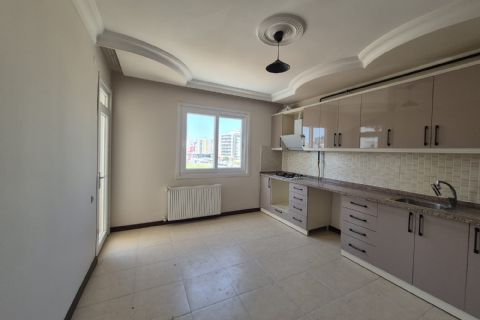 KARİZMA'DAN MENDERES MH DE 3+1 HAVUZLU SİTE