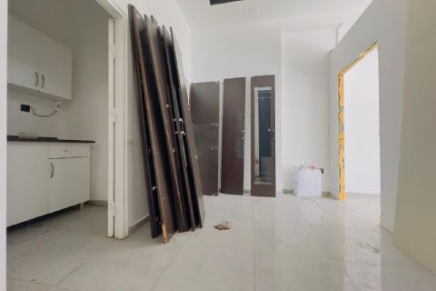 KARİZMA'DAN MENDERES MH DE MERKEZİ YOLA CEPHELİ  DÜKKAN