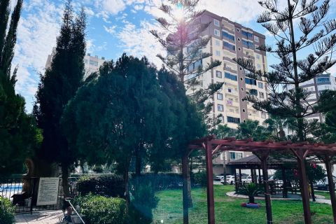 KARİZMA'DAN MENDERES 'TE GÜVENLİKLİ AQUA PARKLI GENİŞ 4+1