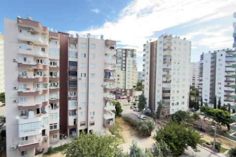 KARİZMA'DAN MENDERES'TE TERCİH EDİLEN KONUMDA B.MUTFAK 3+1
