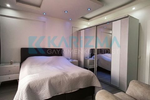 KARİZMA'DAN MENDERES'TE YAPILI GENİŞ BAĞIMSIZ MUTFAK 3+1