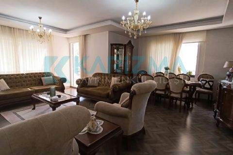 KARİZMA'DAN MENDERES'TE YAPILI GENİŞ BAĞIMSIZ MUTFAK 3+1