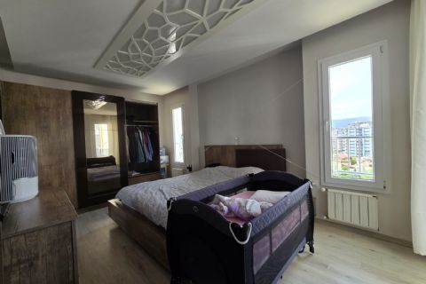 KARİZMA'DAN MENTEŞ'TE LÜKS SİTE İÇİ ARA KAT GENİŞ 4+1