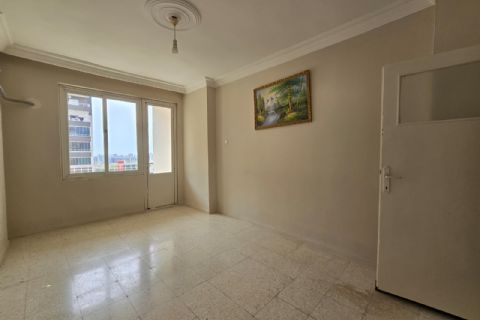 KARİZMA'DAN MENTEŞ'TE LÜKS SİTE İÇİ ARA KAT GENİŞ 4+1