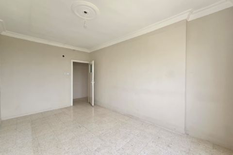 KARİZMA'DAN MENTEŞ'TE LÜKS SİTE İÇİ ARA KAT GENİŞ 4+1