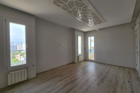 KARİZMA'DAN MENTEŞ'TE LÜKS SİTE İÇİ ARA KAT GENİŞ 4+1