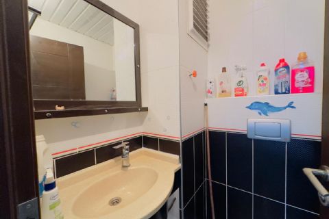 KARİZMA'DAN MERKEZ MH  CAM BALKONLU TEMİZ 3+1 DAİRE