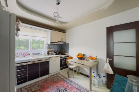 KARİZMA'DAN MERKEZ MH  CAM BALKONLU TEMİZ 3+1 DAİRE