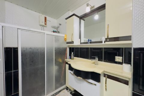 KARİZMA'DAN MERKEZ MH  CAM BALKONLU TEMİZ 3+1 DAİRE