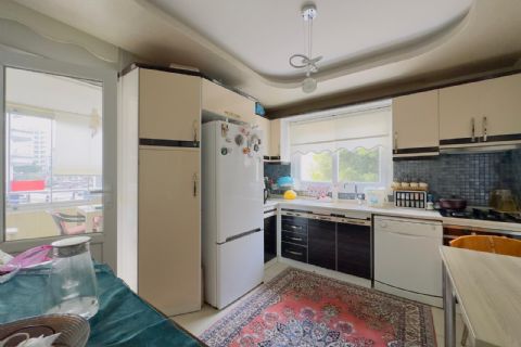 KARİZMA'DAN MERKEZ MH  CAM BALKONLU TEMİZ 3+1 DAİRE