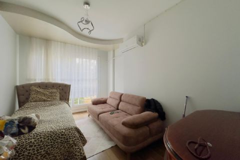 KARİZMA'DAN MERKEZ MH  CAM BALKONLU TEMİZ 3+1 DAİRE