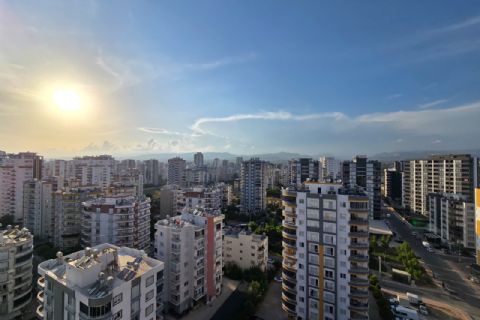 KARİZMA'DAN MERKEZ MH DE DENİZ MANZARALI YAPILI EKSTRALI 4+1