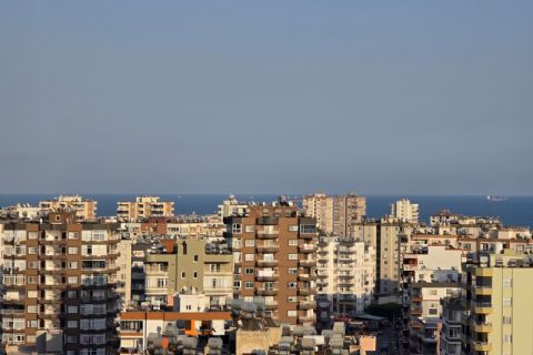 KARİZMA'DAN MERKEZ MH DE DENİZ MANZARALI YAPILI EKSTRALI 4+1