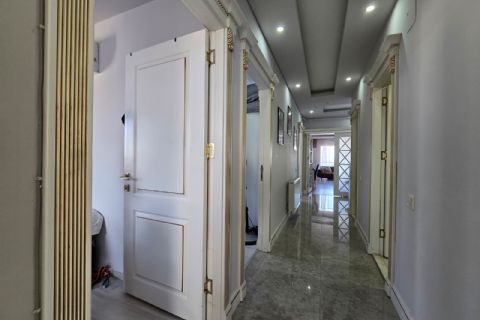 KARİZMA'DAN MERKEZ MH DE DENİZ MANZARALI YAPILI EKSTRALI 4+1