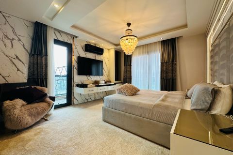 KARİZMA'DAN MERKEZ MH DE EŞYALI ÖZEL PROJE ÇİFT DAİRE 6+2