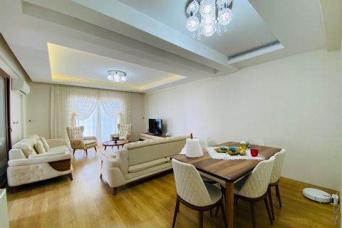 KARİZMA'DAN MERKEZ MH DE GÜVENLİKLİ HAVUZLU TEMİZ 3+1