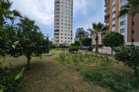 KARİZMA'DAN MERKEZ MH DE GÜVENLİKLİ HAVUZLU TEMİZ 3+1