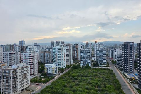 KARİZMA'DAN MERKEZ MH DE GÜVENLİKLİ HAVUZLU TEMİZ 3+1