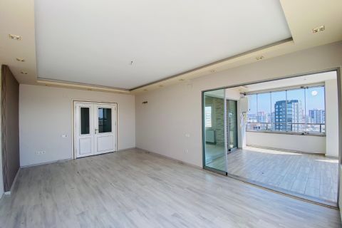 KARİZMA'DAN MERKEZ MH DE HAVUZLU GENİŞ 4+1 DAİRE