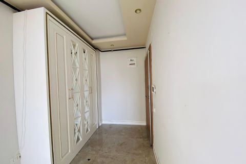 KARİZMA'DAN MERKEZ MH DE HAVUZLU GENİŞ 4+1 DAİRE