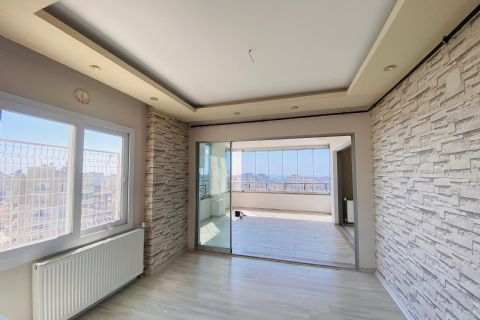 KARİZMA'DAN MERKEZ MH DE HAVUZLU GENİŞ 4+1 DAİRE