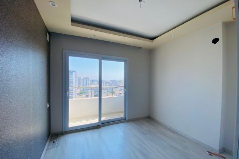 KARİZMA'DAN MERKEZ MH DE HAVUZLU GENİŞ 4+1 DAİRE