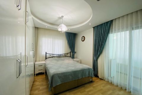 KARİZMA'DAN MERKEZ MH DE HAVUZLU LÜKS 3+1