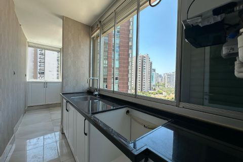 KARİZMA'DAN MERKEZ MH DE HAVUZLU LÜKS 5+1 DAİRE