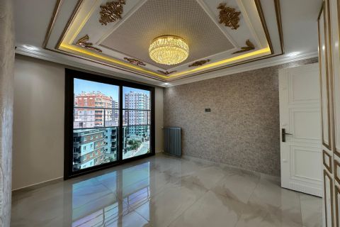 KARİZMA'DAN MERKEZ MH DE HAVUZLU LÜKS 5+1 DAİRE