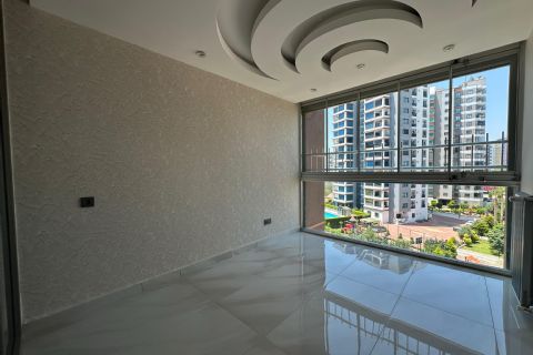 KARİZMA'DAN MERKEZ MH DE HAVUZLU LÜKS 5+1 DAİRE