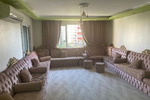 KARİZMA'DAN MERKEZ MH DE HAVUZLU SİTE İÇİ 3+1