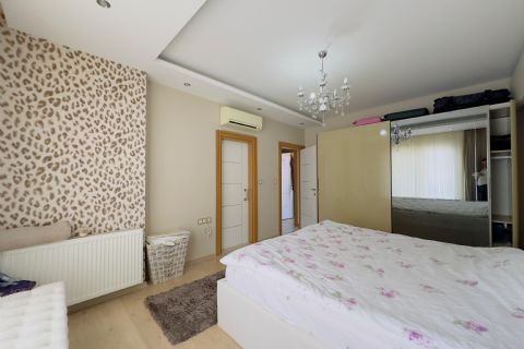KARİZMA'DAN MERKEZ MH DE SİTE İÇİ HAVUZLU LÜKS 4+1