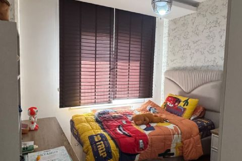 KARİZMA'DAN MERKEZ MH DE TEK BLOK KALİTELİ CEPHESİ AÇIK 3+1