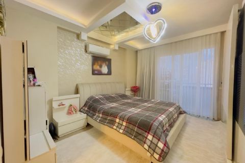 KARİZMA'DAN MERKEZ MH SOLİ CENTER CİVARI GENİŞ BAĞIMSIZ 3+1